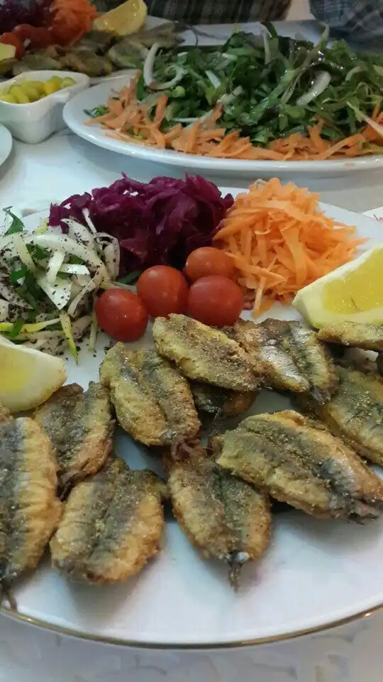 Rota Balıkevi Hamsi tava'nin yemek ve ambiyans fotoğrafları 19