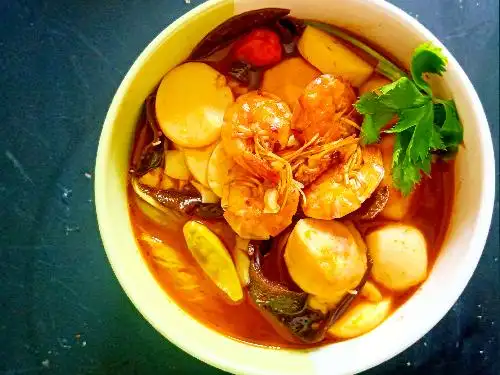 Dapur Qyara FZ Tomyum, Sidoarjo