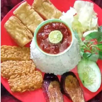 Gambar Makanan Warung Lalapan Barokah, Bypass Ngurah Ray 5