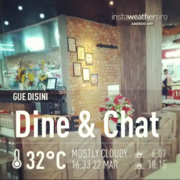 Dine & Chat