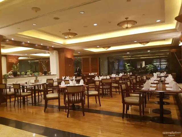 Gambar Makanan The Lobby Lounge - Aryaduta Jakarta 4