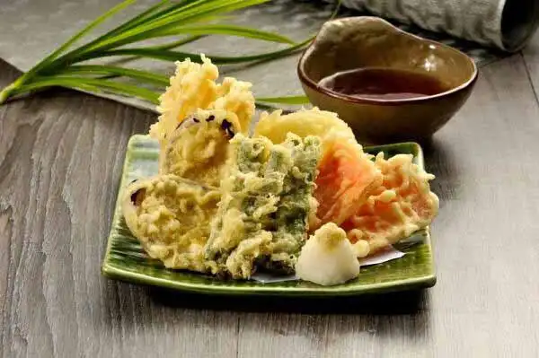 Sushi Roiyaru Food Photo 11