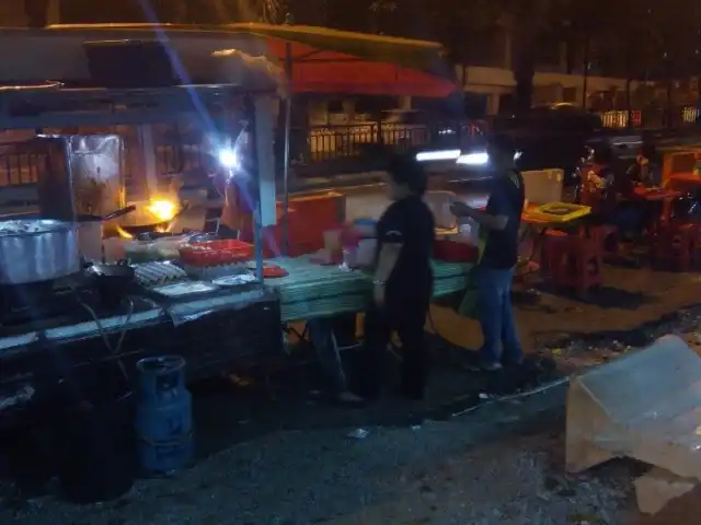 Char Kueh Tiaw LRT Universiti Food Photo 10