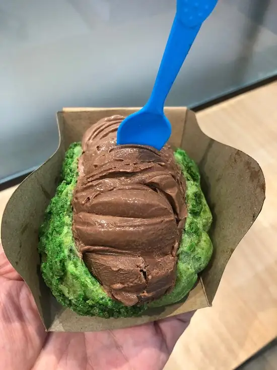Gambar Makanan Hokkaido Ice Cream Puff 7
