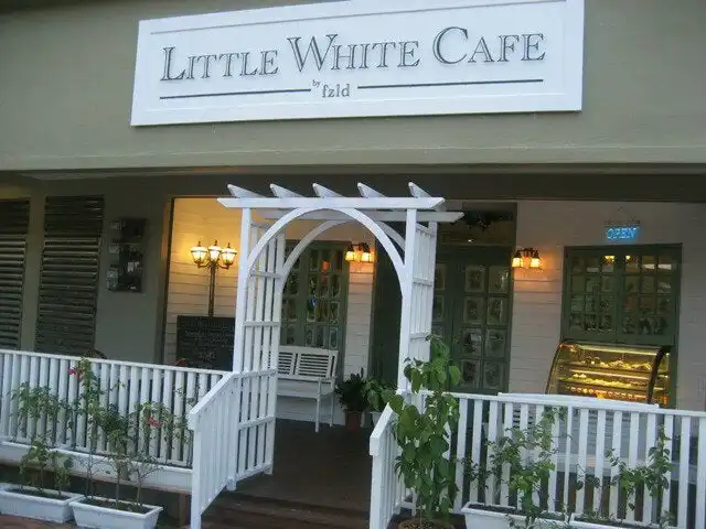 Little White Cafe Food Photo 8