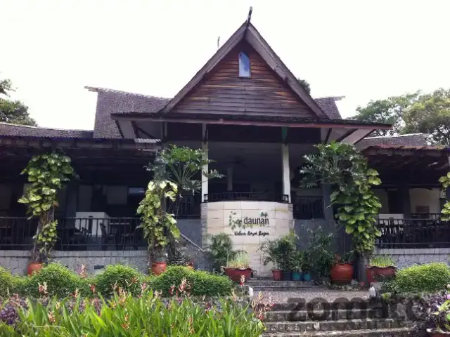 Gambar Makanan Cafe De Daunan 3