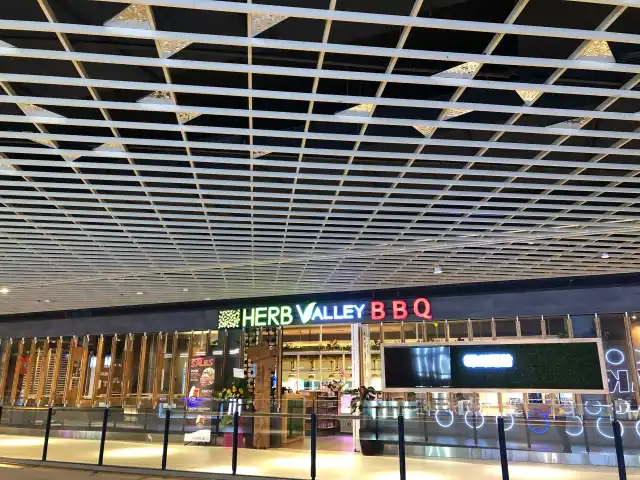 Herb Valley BBQ Food Photo 8