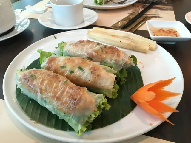 Gambar Makanan Yeu Saigon Cafe 4