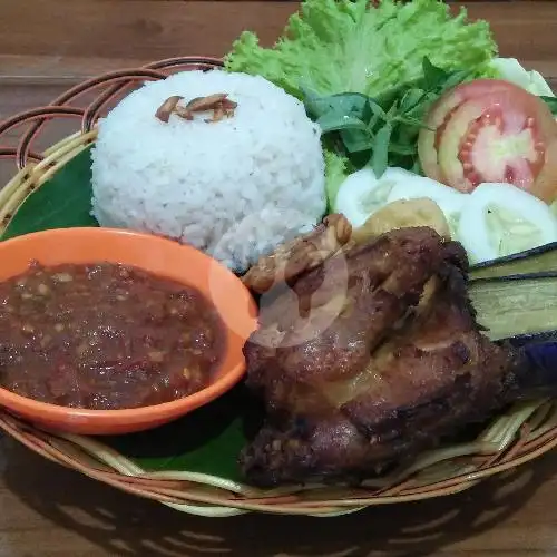 Gambar Makanan Warung Tongseng Dan Sate Budhe, TM Pahlawan 10