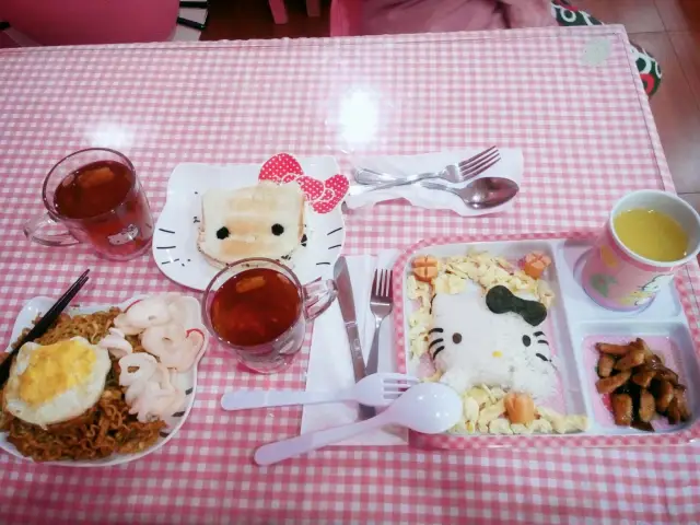 Gambar Makanan Kitty's Corner Cafe 2