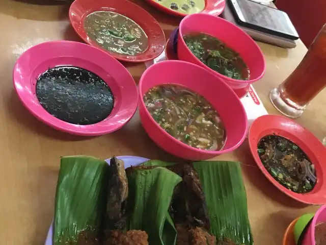 Ikan Bakar Banjir Food Photo 16