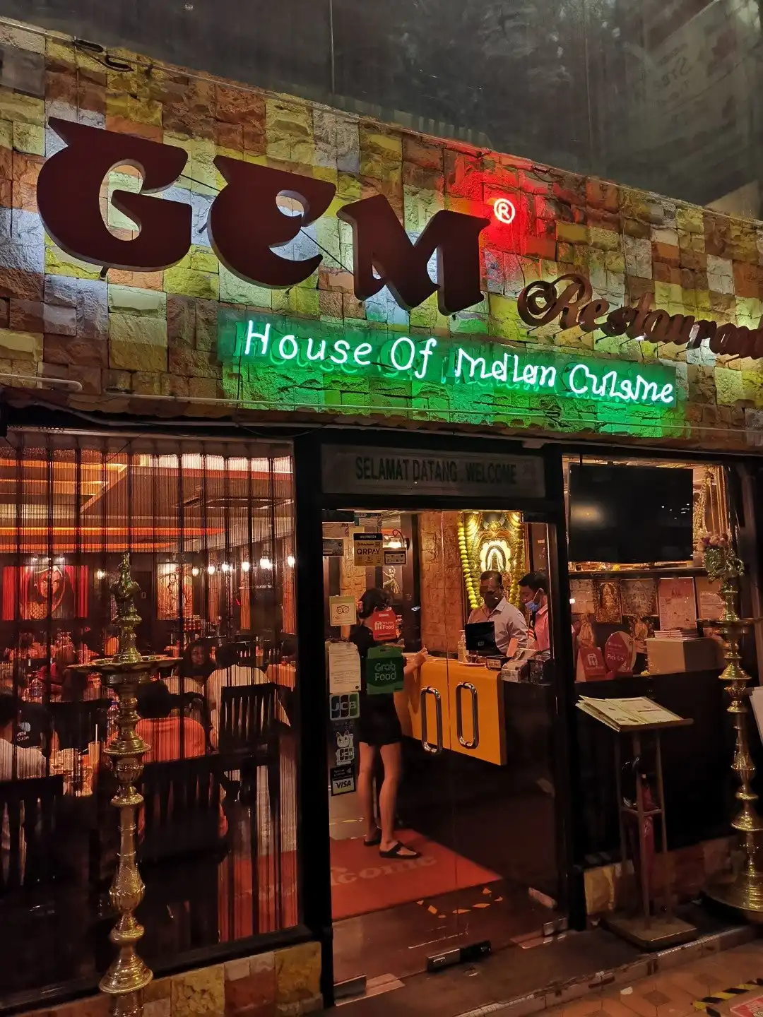 GEM Restaurant House Of Fine Indian Cuisine