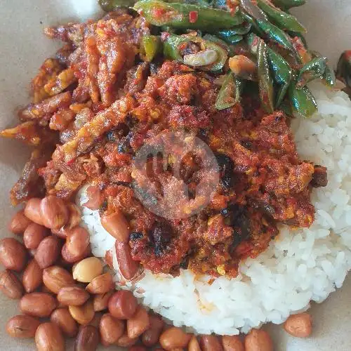 Gambar Makanan Nasi Puyung Kejaksaan, Mataram 3