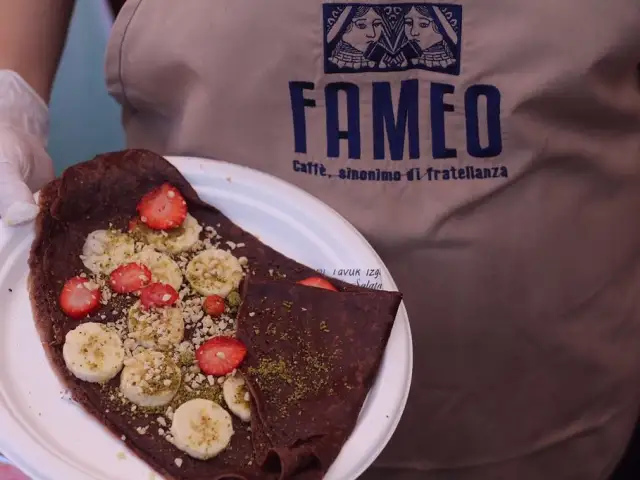 FAMEO Cafe'nin yemek ve ambiyans fotoğrafları 38