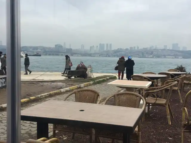 Üsküdar Kozde nefis kuzu kokorec ve sucuk'nin yemek ve ambiyans fotoğrafları 6