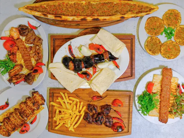 M. K Adana Ocakbaşı'nin yemek ve ambiyans fotoğrafları 1