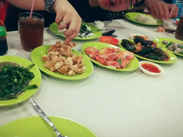 Gambar Makanan Seafood & Ikan Bakar "Bahari 52" 7