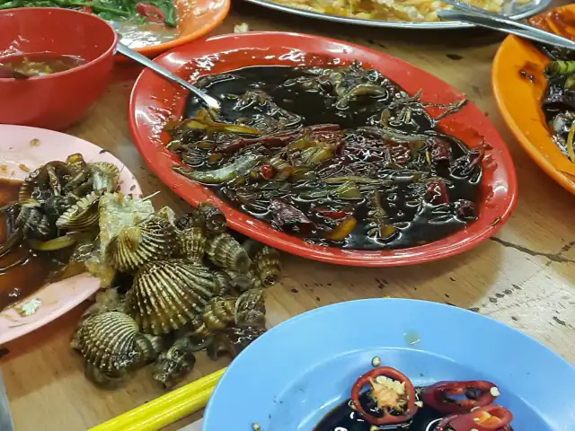 Kampung Bandung Seafood Food Photo 7