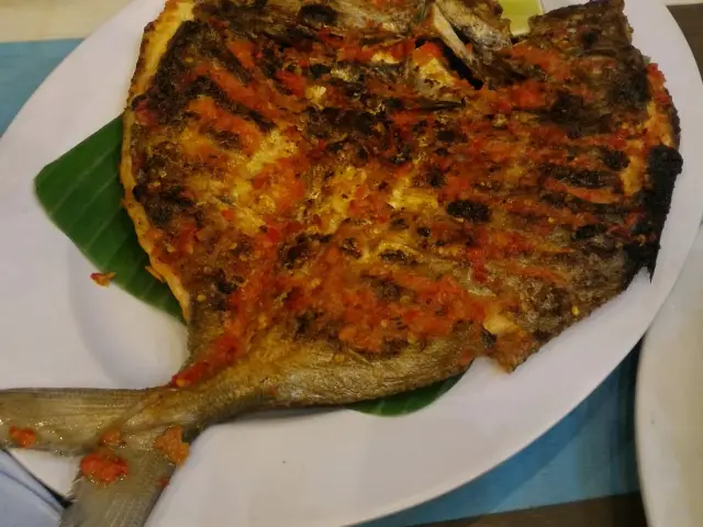 Gambar Makanan Ikan Bakar Manado 2