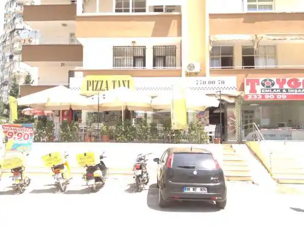 Pizza Taxi