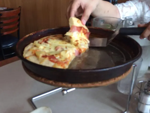 Pizza Hut Food Photo 13