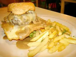 UFO Burger Food Photo 1