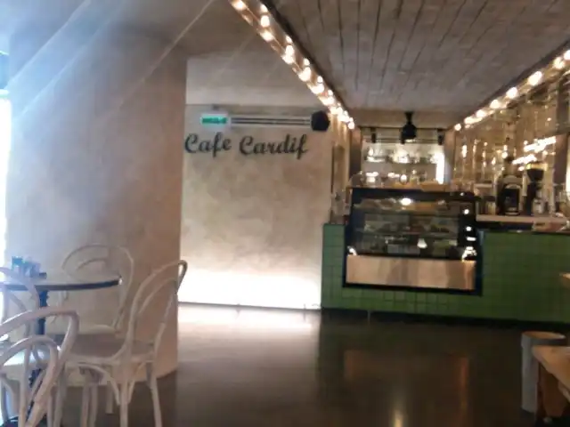 Cafe Cardif'nin yemek ve ambiyans fotoğrafları 6