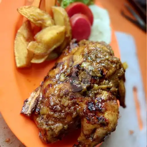 Gambar Makanan Ayam Asap Go, Pangeran Diponegoro 19