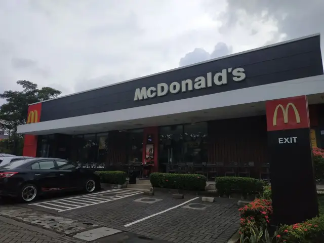 Gambar Makanan McDonald's 5