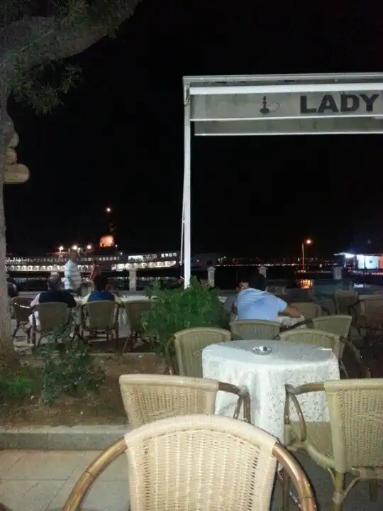 Lady Cafe'nin yemek ve ambiyans fotoğrafları 2