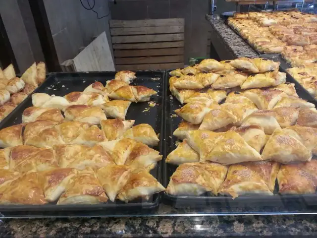 Sini Ev Böreği Baklava'nin yemek ve ambiyans fotoğrafları 6