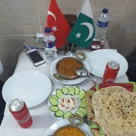 Zaiqa Pakistani Restaurant Istanbul'nin yemek ve ambiyans fotoğrafları 29