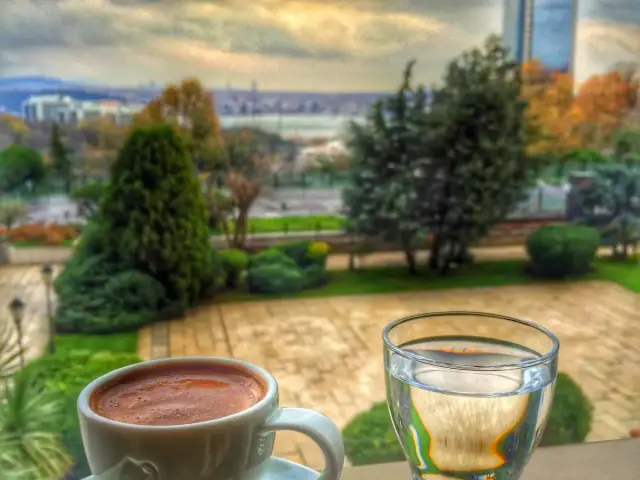 Veranda Bar & Terrace - Hilton İstanbul Bosphorus'nin yemek ve ambiyans fotoğrafları 20