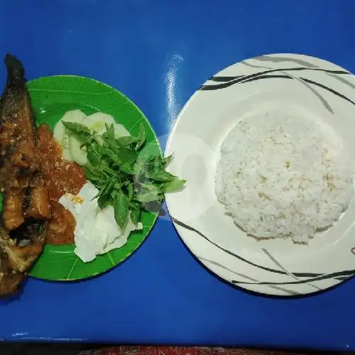 Gambar Makanan Nasi Uduk Doa Ibu, Jatiwaringin 1