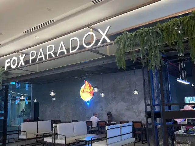 Fox Paradox Food Photo 1