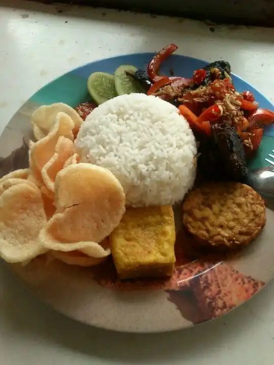 Gambar Makanan Kantin Unpas Setiabudi 4