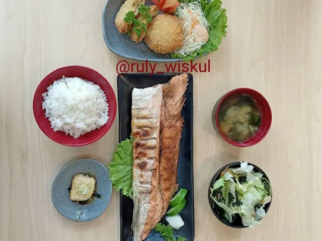 Gambar Makanan Kyodai O Mise Sushi 10