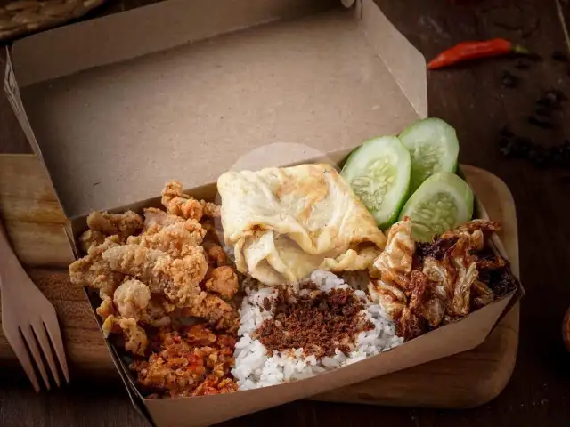 Gambar Makanan Nasi Kulit Mak Judes, Greenville 10