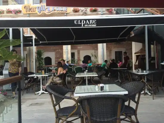 Elpare Cafe & Restaurant'nin yemek ve ambiyans fotoğrafları 12