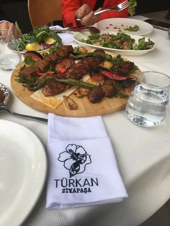 Türkan Ziyapaşa'nin yemek ve ambiyans fotoğrafları 4