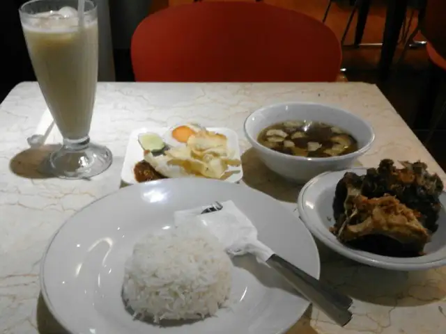 Gambar Makanan Surabaya Cafe 10