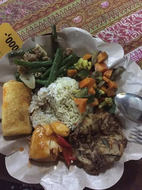 Gambar Makanan Warung Indonesia 9