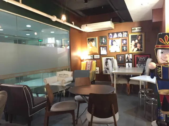 Studio Terminal 1 + Café Food Photo 4