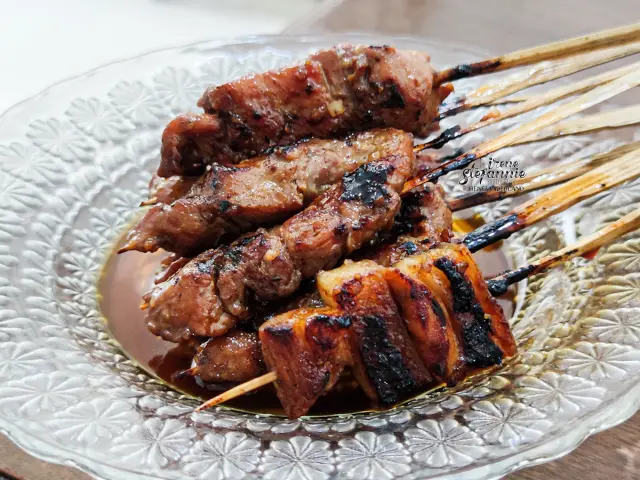 Gambar Makanan Sate Babi Ko Encung 6