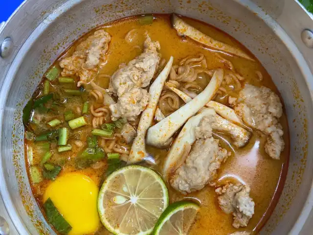 Thai Siam Noodles Food Photo 15