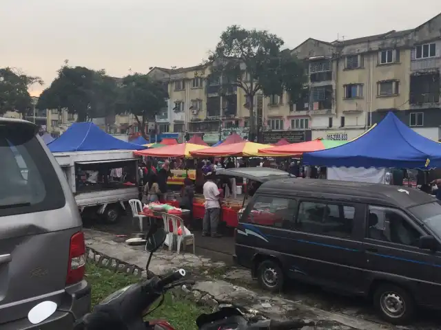 Bazaar Ramadhan Taman Sri Andalas Klang Food Photo 1
