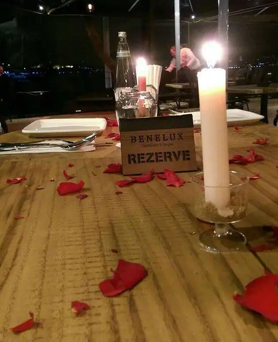 Benelux Restaurant & Nargile'nin yemek ve ambiyans fotoğrafları 4