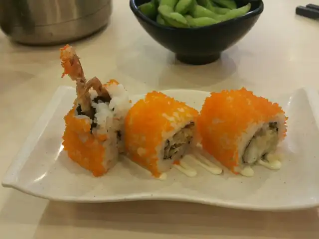 Sushi Akami Food Photo 1
