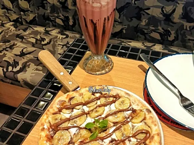 Gambar Makanan Pizza E Birra 9