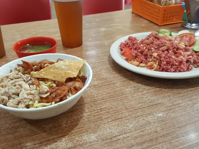 Gambar Makanan Bakmi Bintang Gading 9